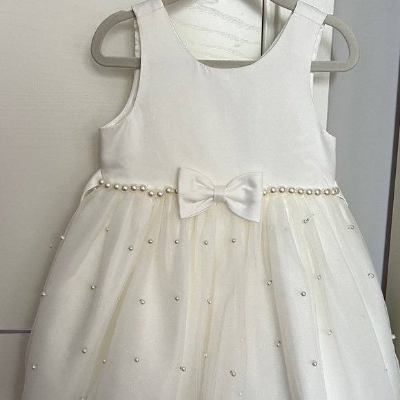 American Princess white dress for toddler 3T - Picture 2 of 4